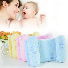CozyBabyNest.Newborn Baby Head Shaping Pillow – Cute Bear Design | Anti-Roll, Breathable & Soft Support Cushion for Infant Safety Sleep.By Baby & Gadgets Hub.
